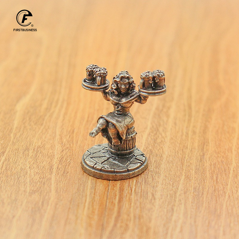 Vintage White Brass Miniature  - Retro Gaming Decor recensione e prezzo