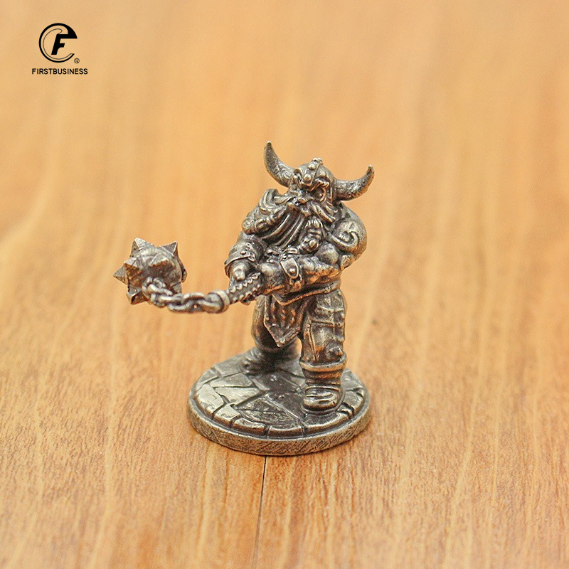 Vintage White Brass Miniature  - Retro Gaming Decor recensione e prezzo