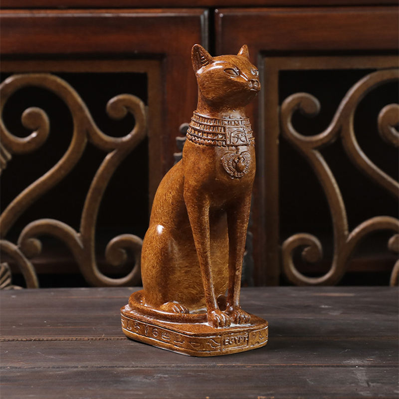 Retro Egyptian Cat Resin Statu - Retro Gaming Decor recensione e prezzo